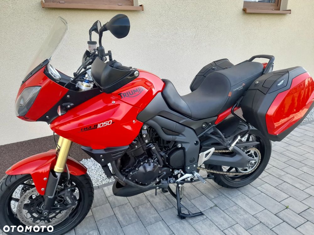 Triumph Tiger - 22