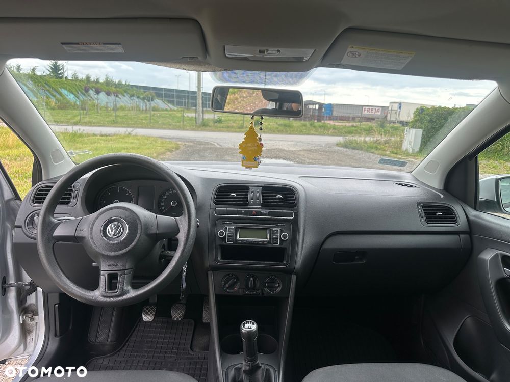 Volkswagen Polo - 15