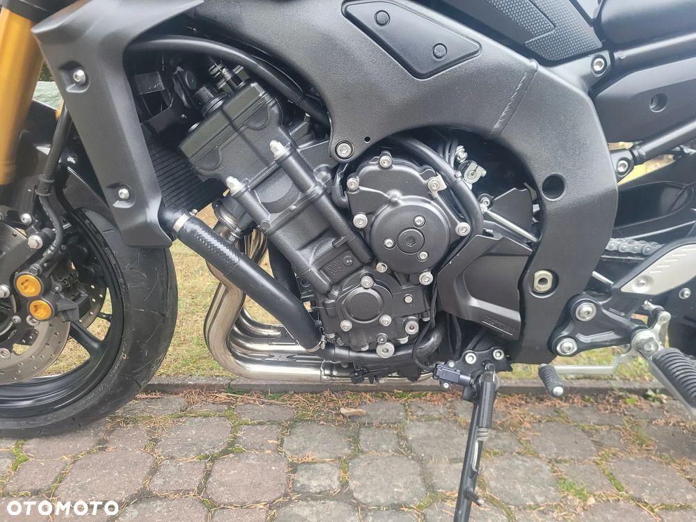 Yamaha FZ8 - 19