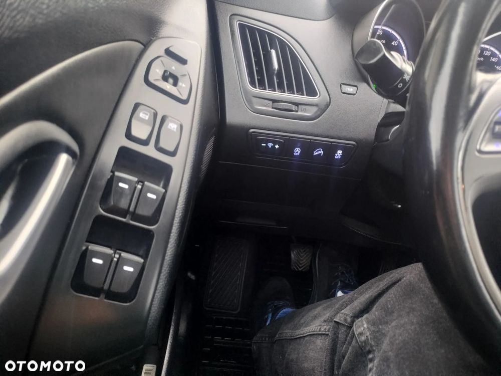 Hyundai ix35 - 8