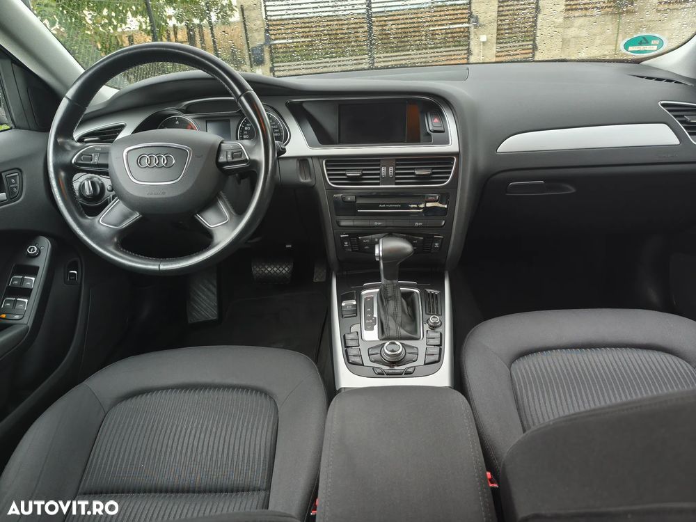 Audi A4 Avant 2.0 TDI DPF clean diesel multitronic Ambiente - 9