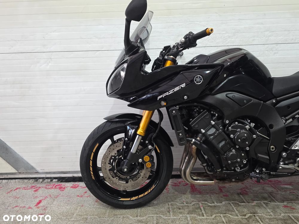 Yamaha FZ - 9