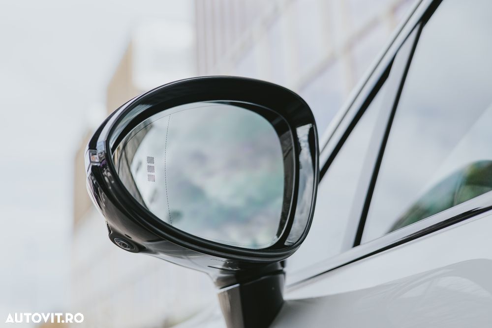 Porsche Cayenne - 10