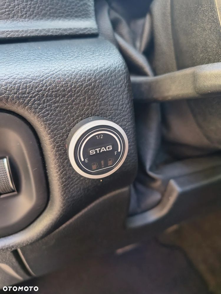 RAM 1500 Crew Cab Sport - 19