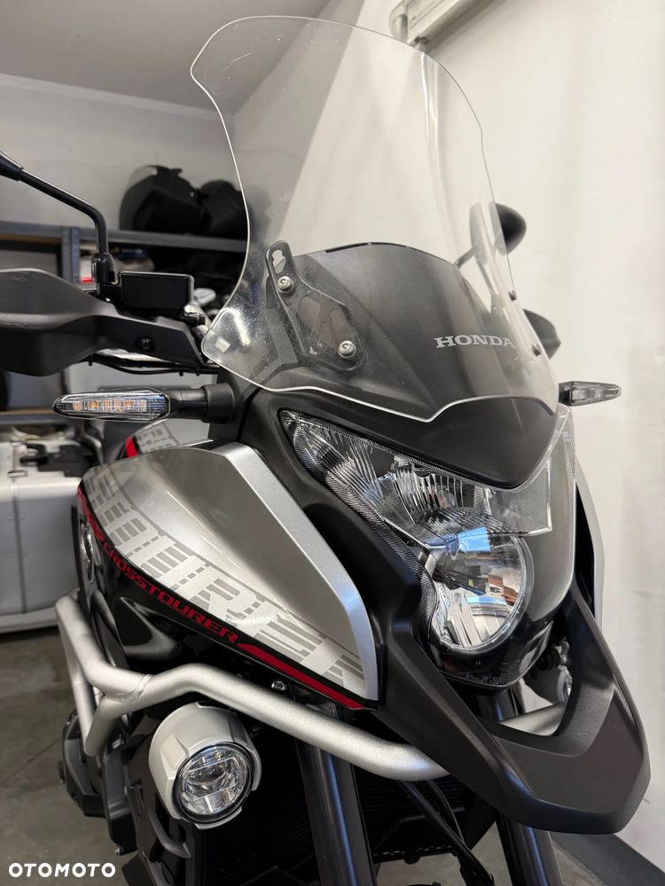 Honda VFR - 36