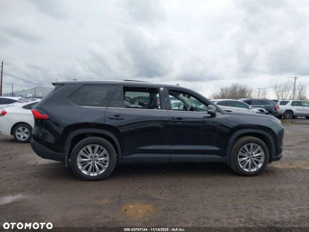 Toyota Grand Highlander - 5