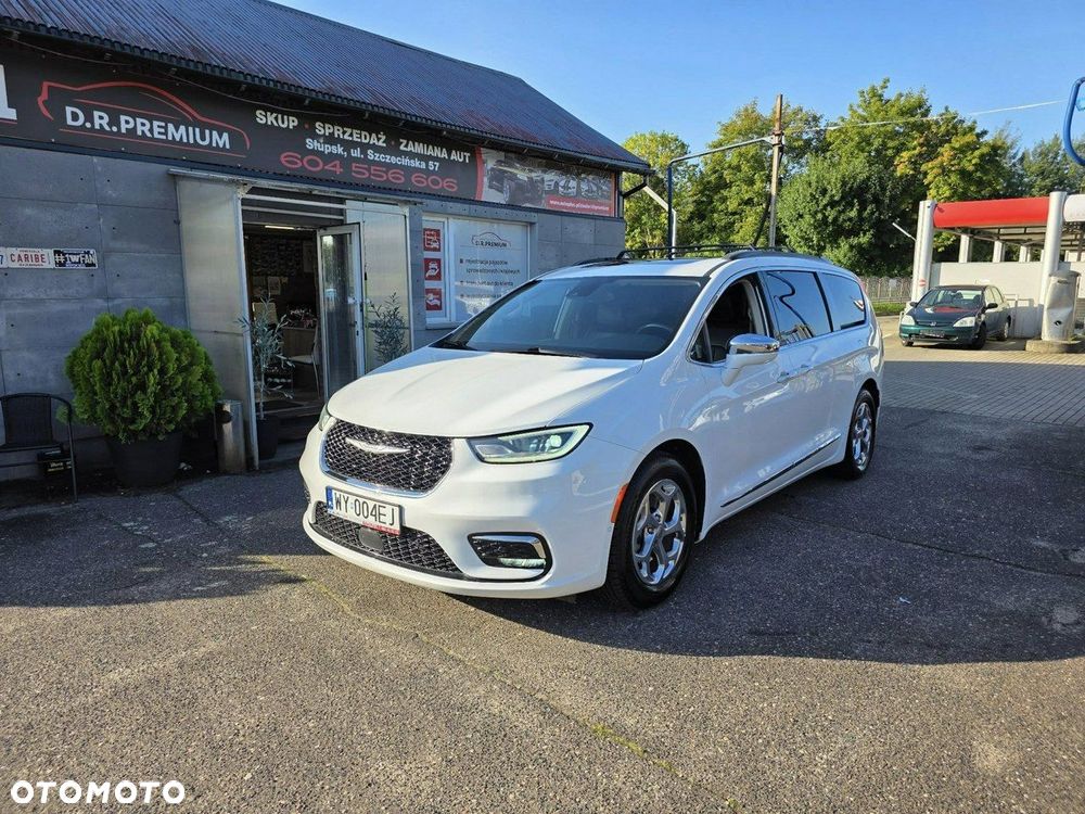 Chrysler Pacifica - 5