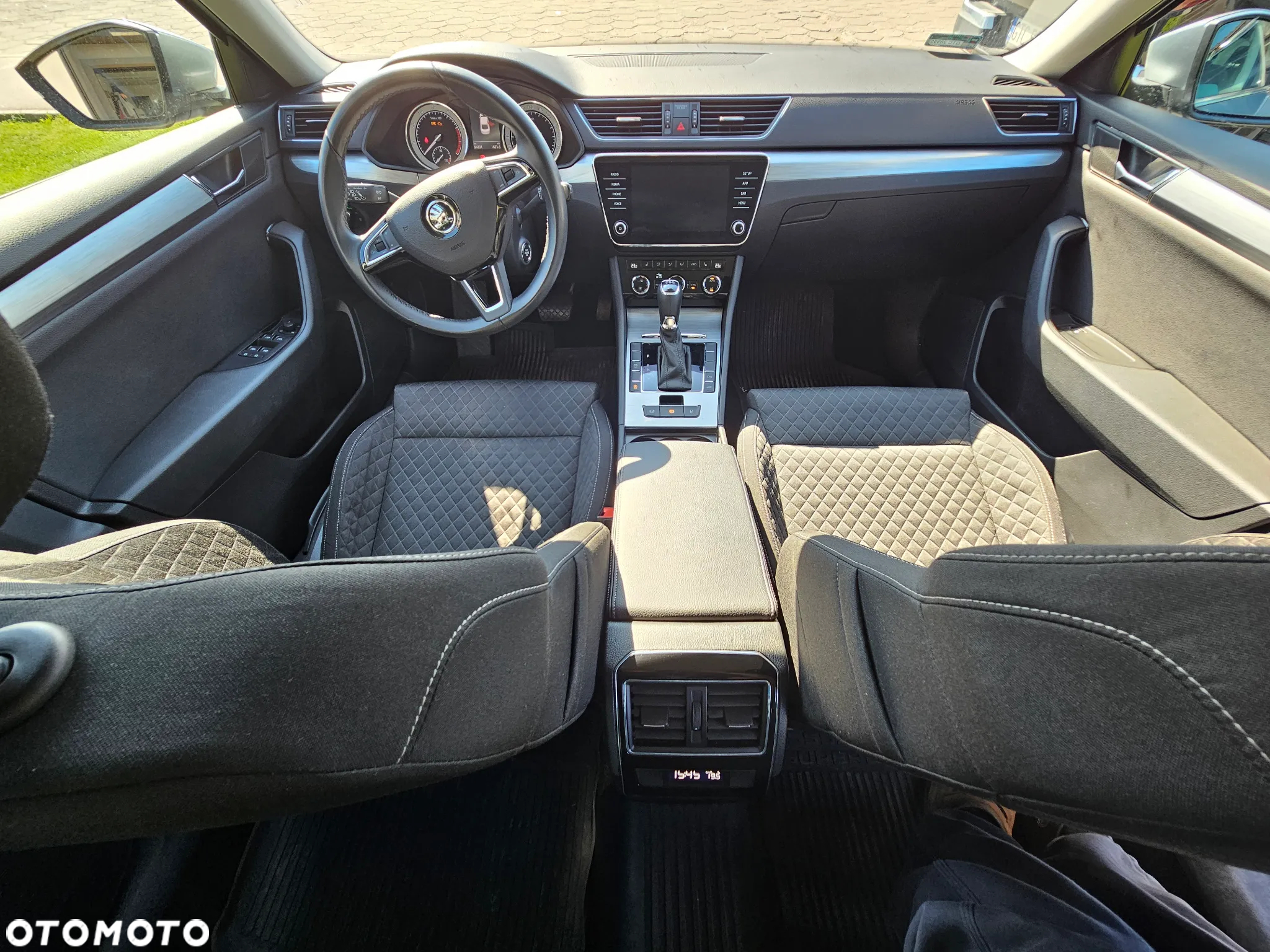Skoda Superb 2.0 TSI Ambition DSG - 10