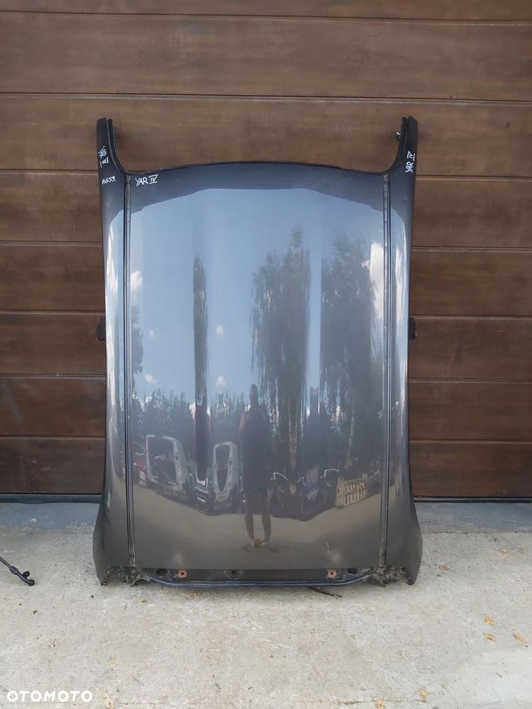 Toyota Yaris IV dach poszycie dachu - 1