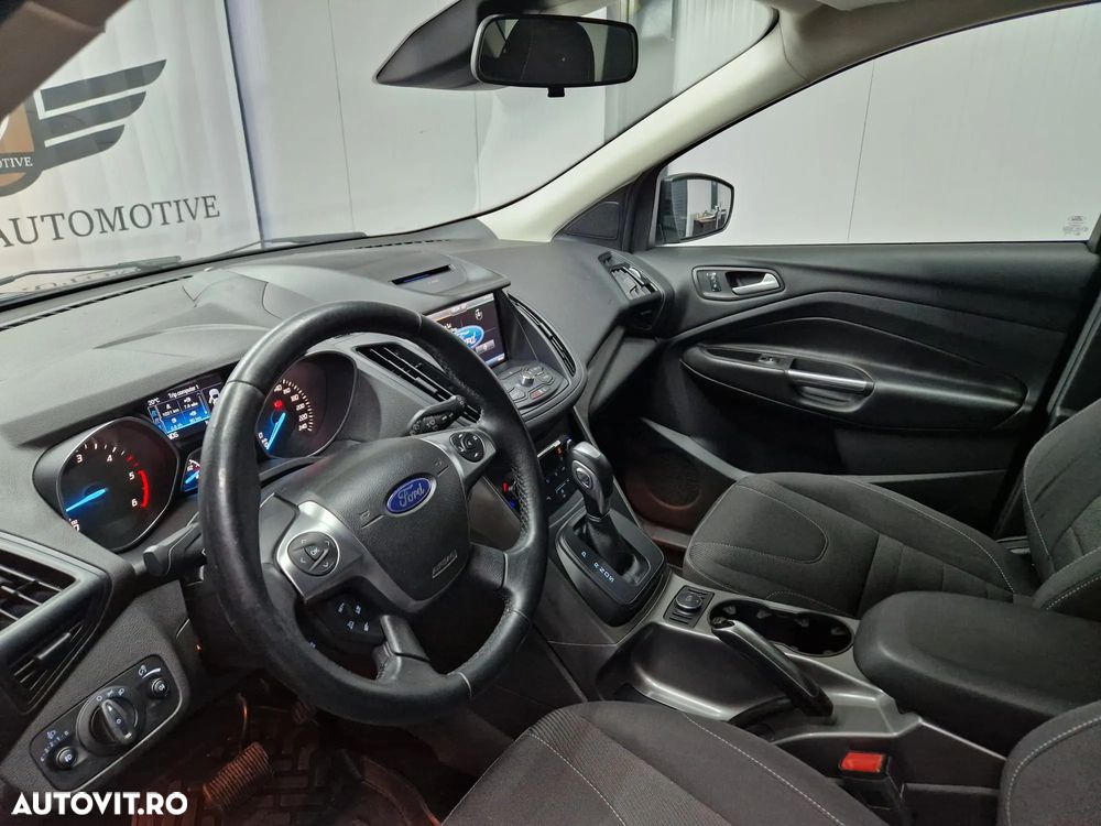 Ford Kuga 2.0 TDCi 4WD Powershift Trend - 9