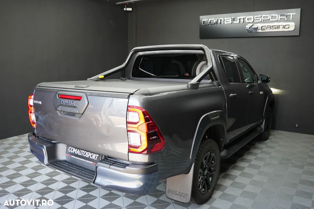 Toyota Hilux 2.8D 204CP 4x4 Double Cab AT Invincible - 6