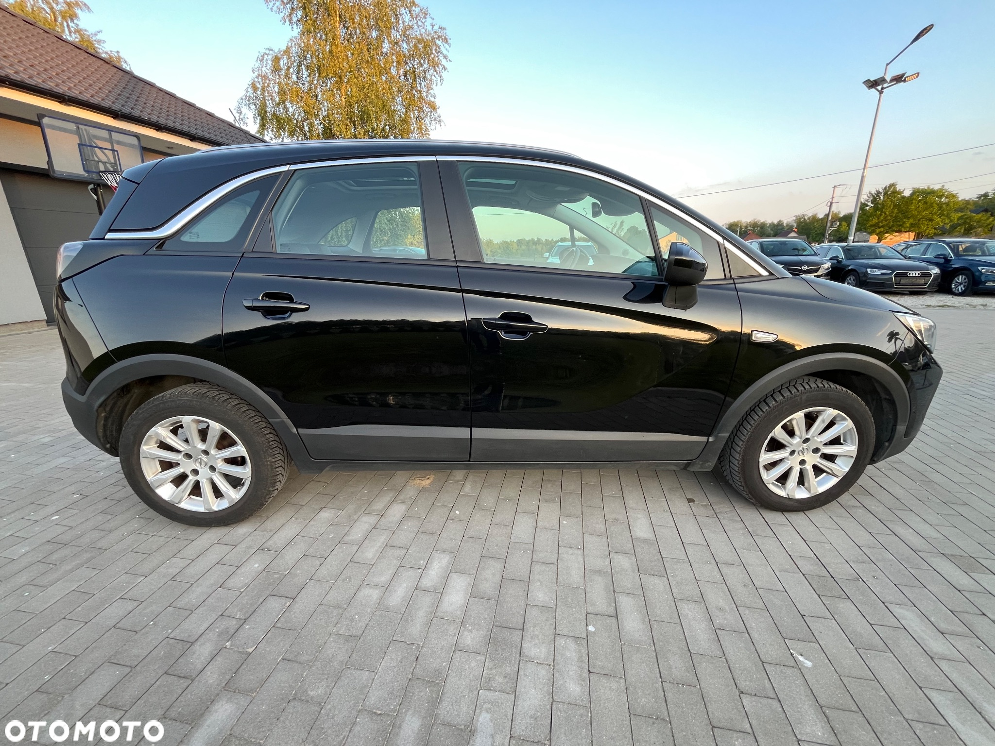 Opel Crossland X - 9