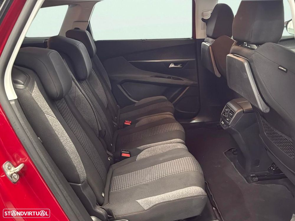 Peugeot 5008 1.5 BlueHDi Allure EAT8 - 14