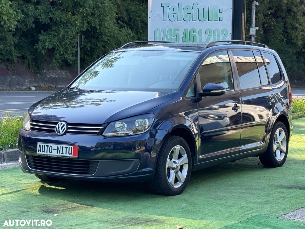 Volkswagen Touran - 1