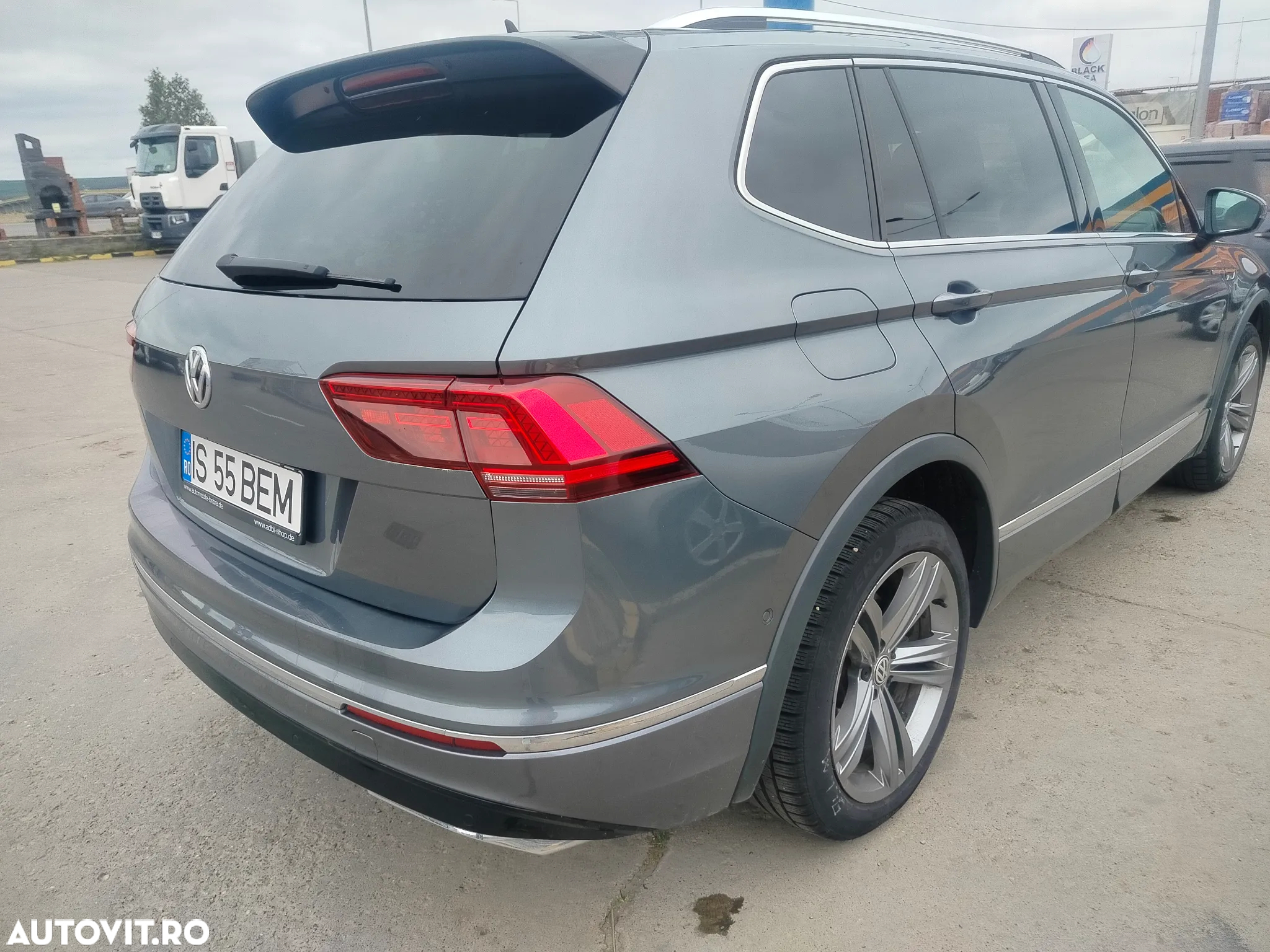 Volkswagen Tiguan Allspace 2.0 TDI SCR 4Motion DSG Highline - 8