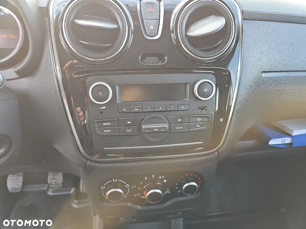 Dacia Lodgy 1.5 Blue dCi Laureate S&S - 13