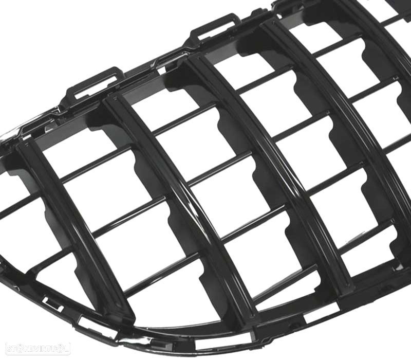 GRELHA FRONTAL MERCEDES W205 15-17 LOOK AMG GT CAMARA PRETO BRILHO - 3
