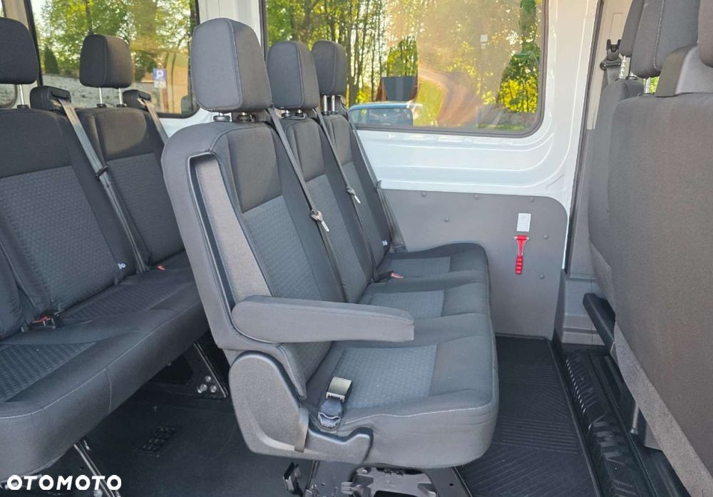 Ford Transit - 26
