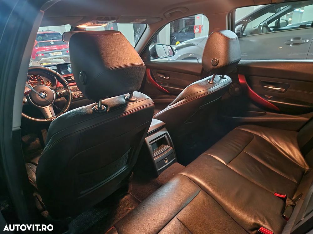 BMW Seria 3 320d Aut. Efficient Dynamics Edition Blue Perf. Sport Line - 4