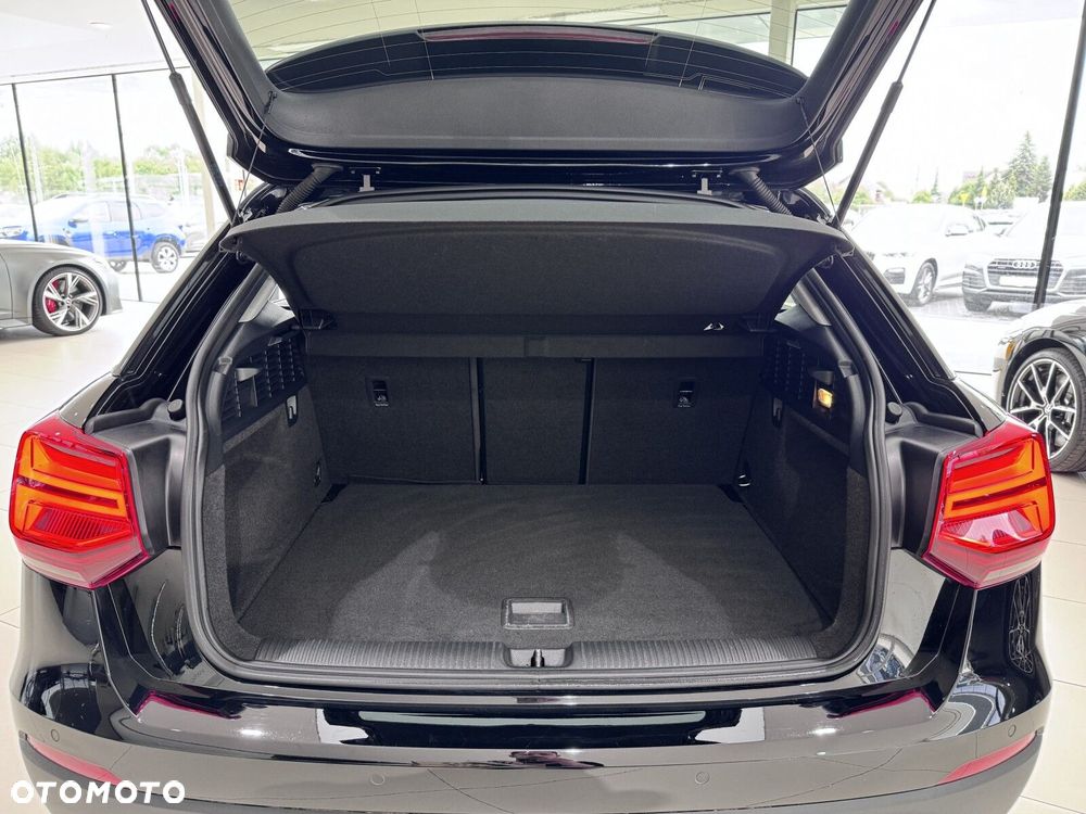 Audi Q2 30 TFSI - 17