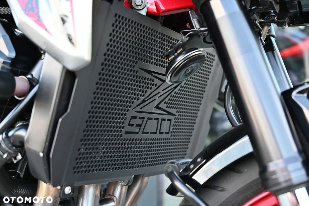Kawasaki Z 900 - 17
