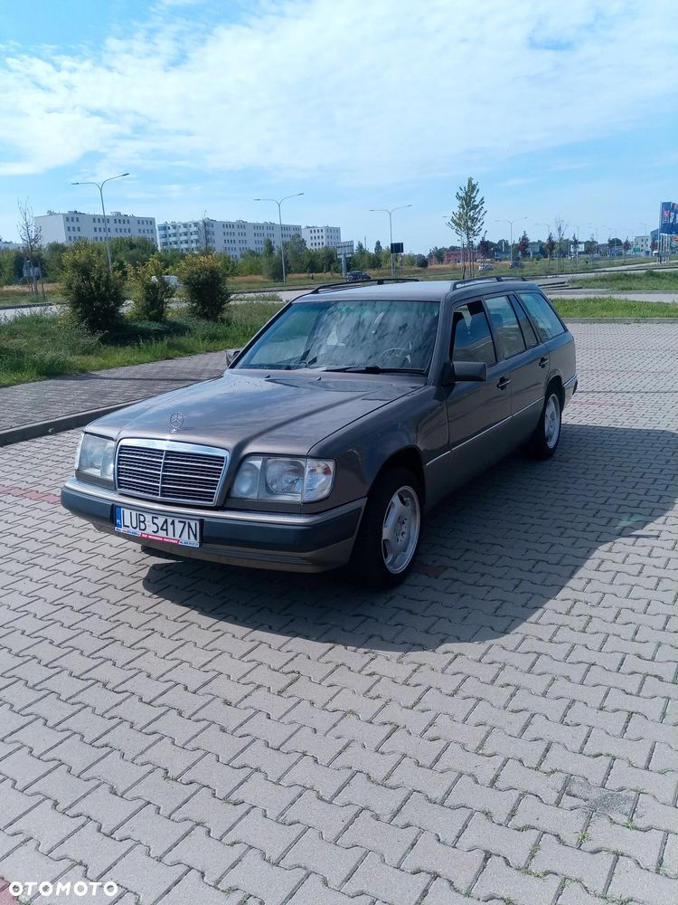 Mercedes-Benz W124 (1984-1993) - 8