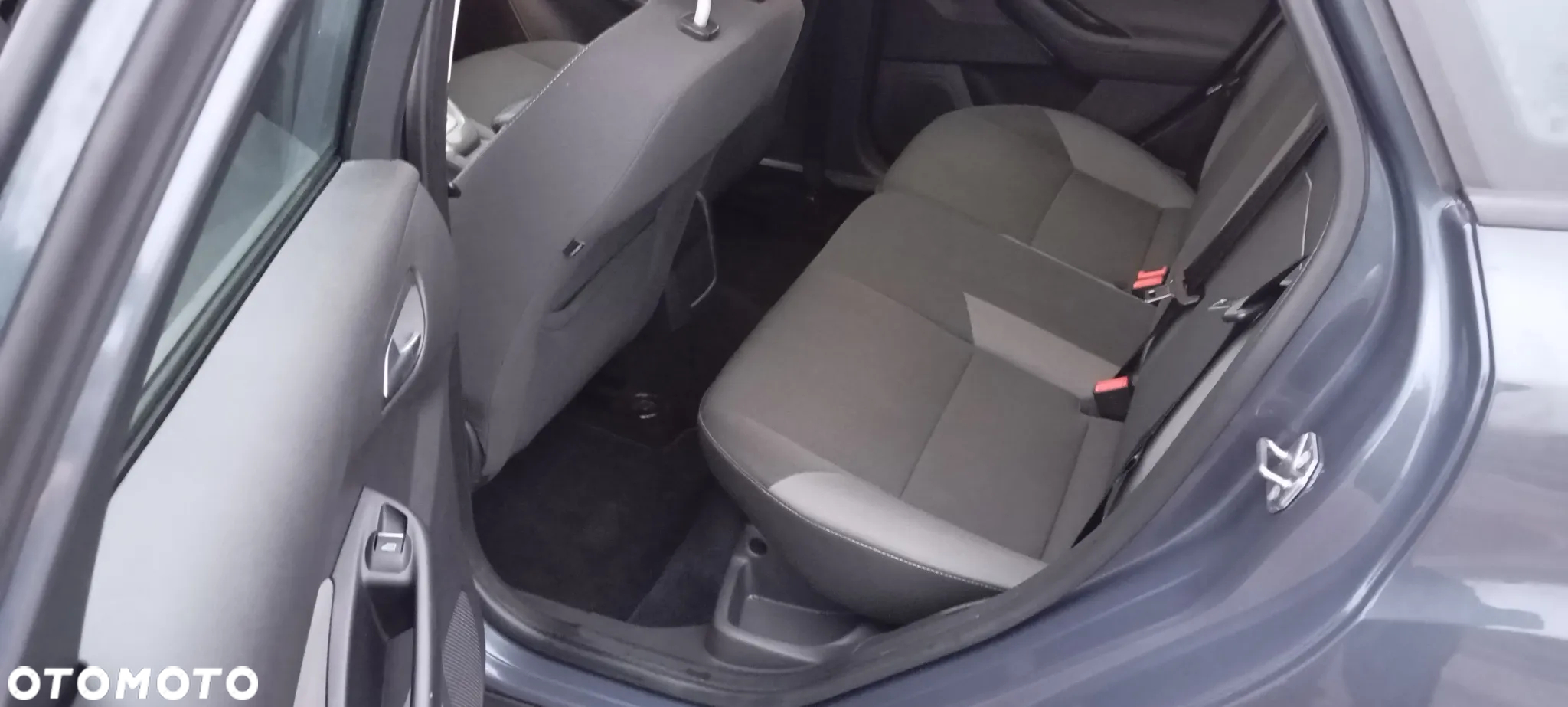 Ford Focus 1.6 TDCi DPF Champions Edition - 10