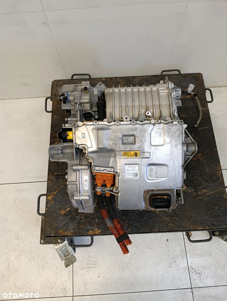 Silnik napęd elektryczny przód kompletny Mercedes EQB A243 W243 X243 AMG LIFT - 2