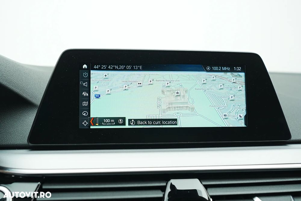 BMW Seria 5 520d xDrive Aut. - 37