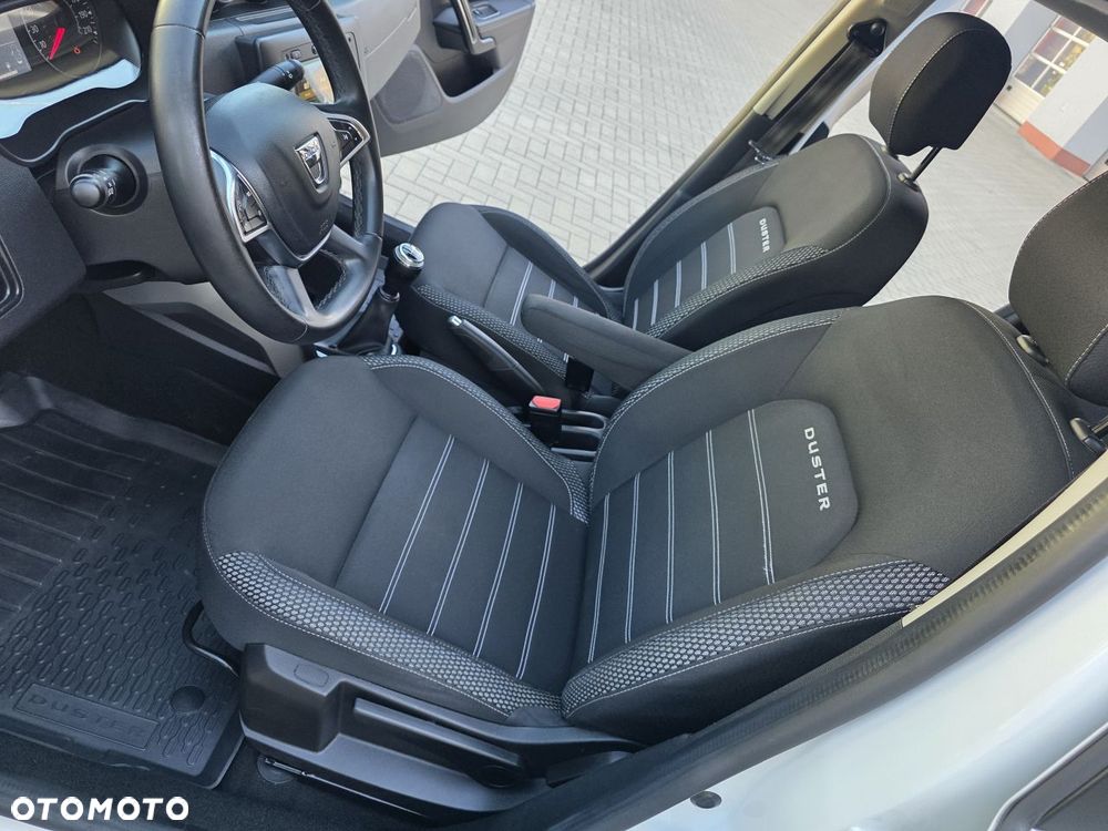 Dacia Duster 1.6 SCe Prestige - 16