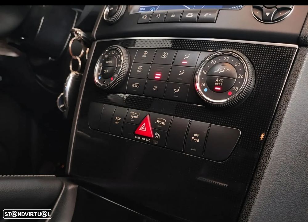 Mercedes-Benz ML 320 CDi - 30