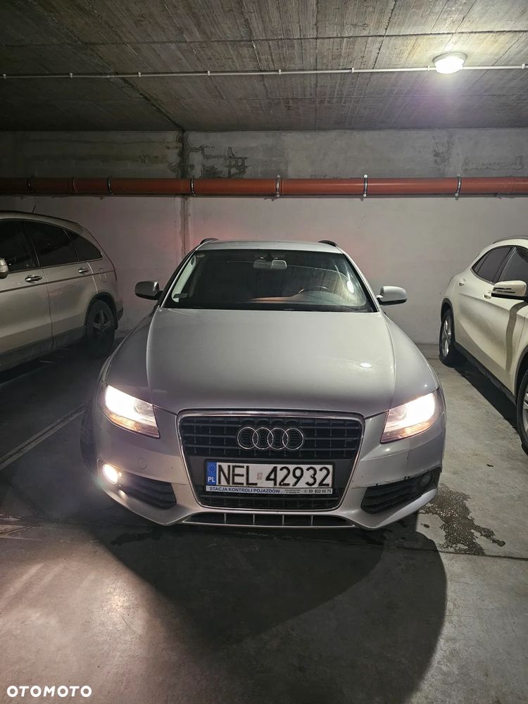 Audi A4 Avant 2.0 TDI - 7