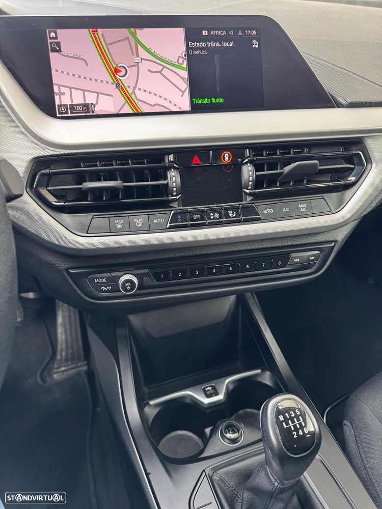 BMW 116 d Line Sport - 16