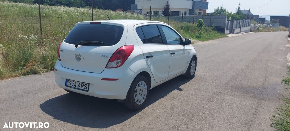 HYUNDAI i20 2012 — imagine 4