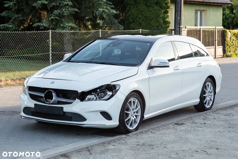 Mercedes-Benz CLA 250 7G-DCT - 3