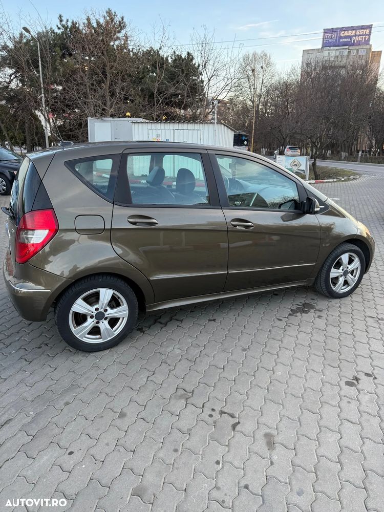 Mercedes-Benz A - 5