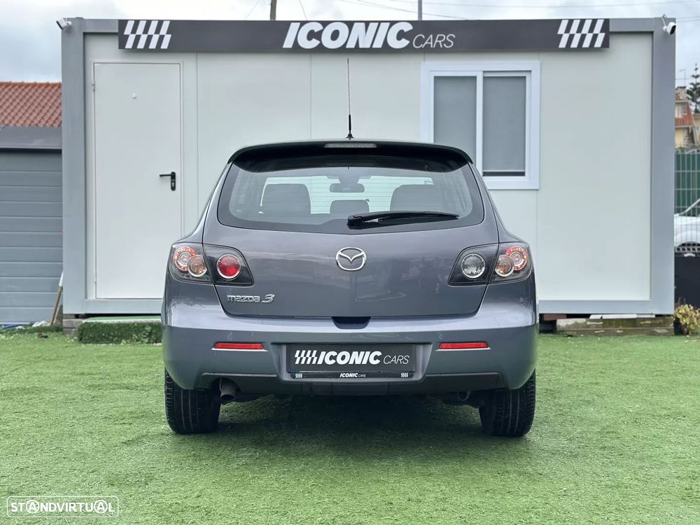 Mazda 3 Hatchback MZ-CD 1.6 Exclusive - 4