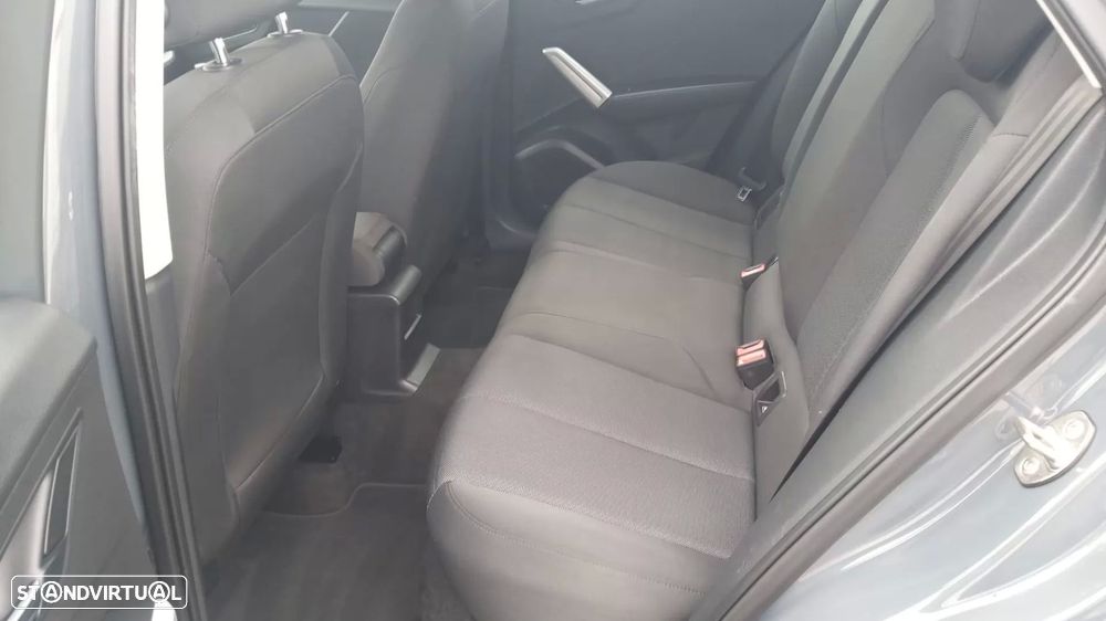 Audi Q2 1.6 TDI Design - 21