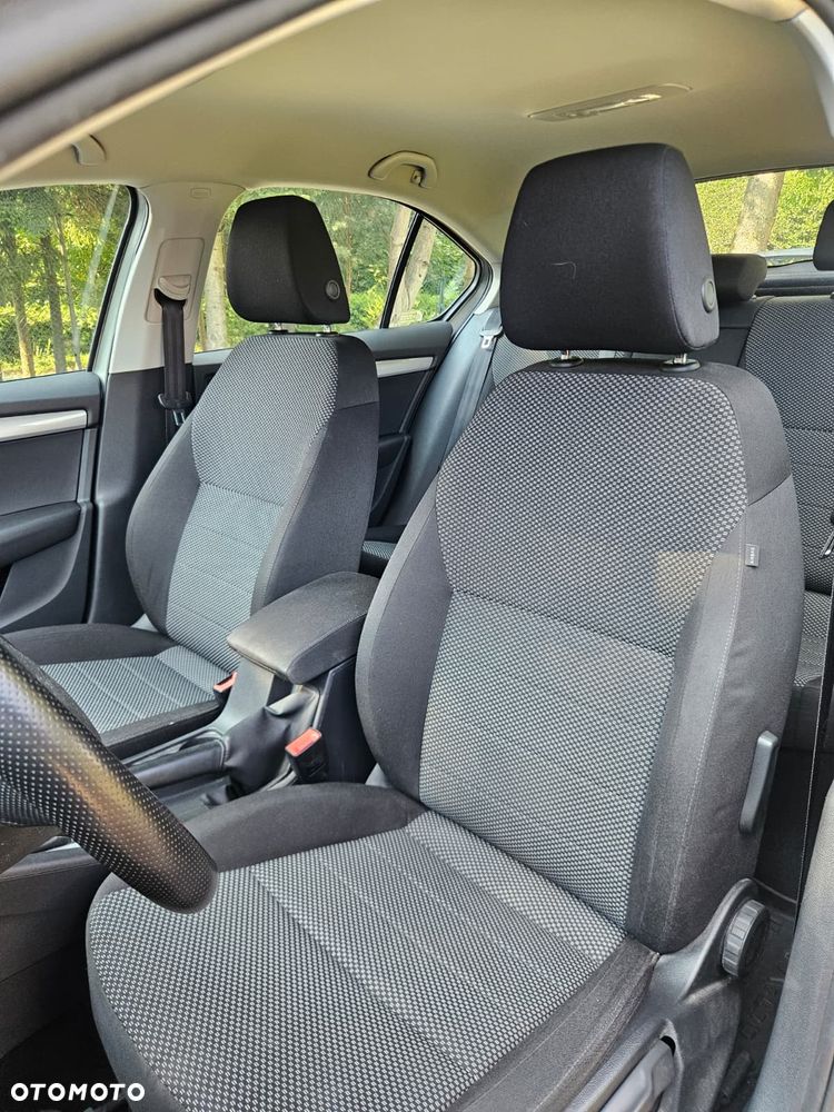 Skoda Octavia 1.4 TSI Ambition - 9