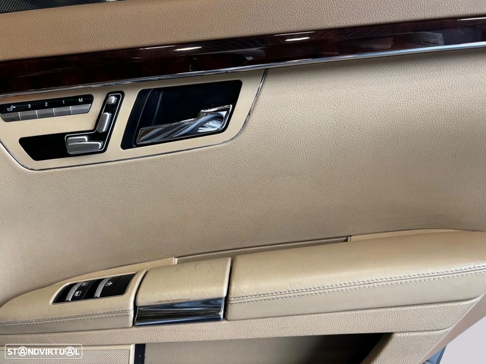 Mercedes-Benz S 400 Hybrid - 11