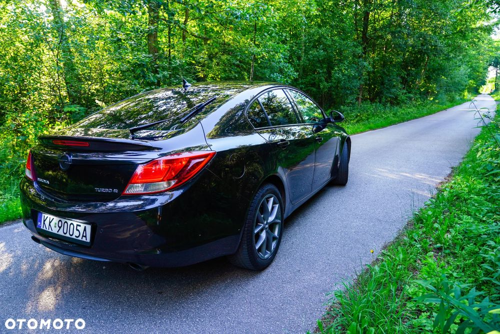 Opel Insignia 2.0 T Cosmo 4x4 - 6