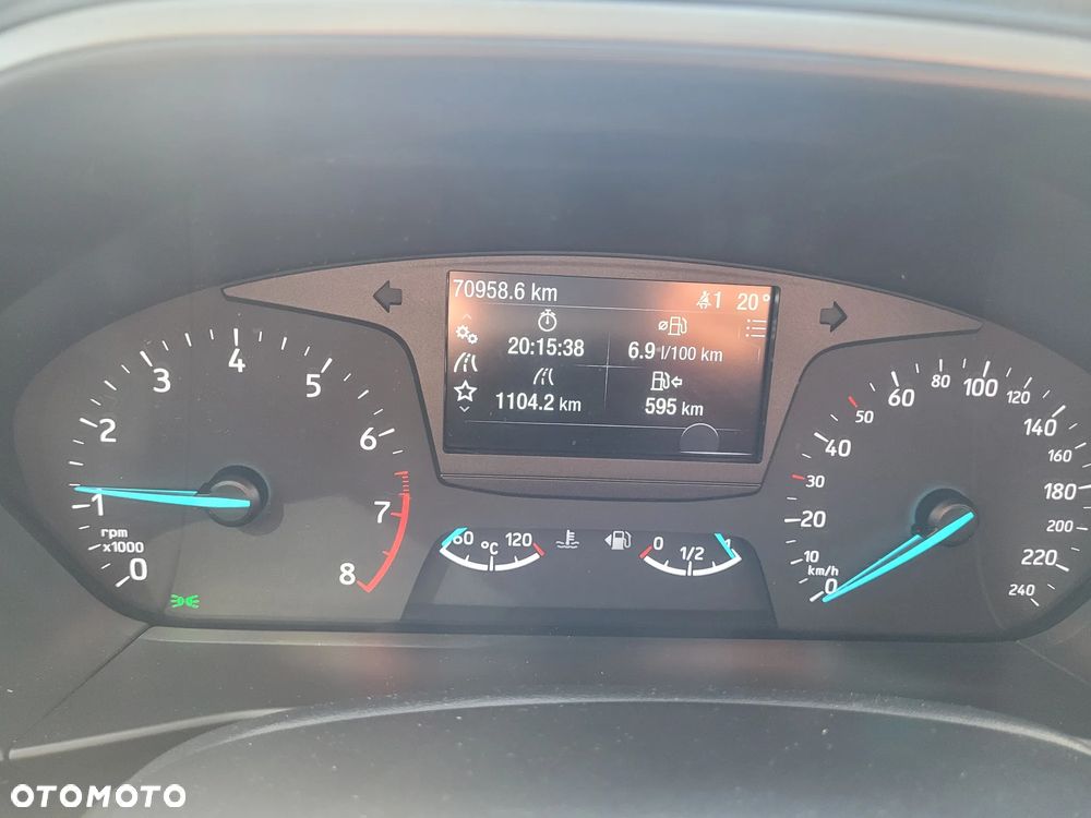 Ford Focus 1.0 EcoBoost Titanium - 5