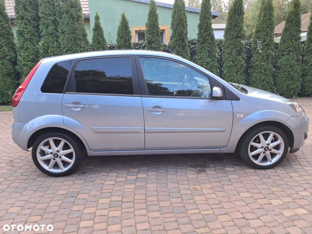 Ford Fiesta - 6