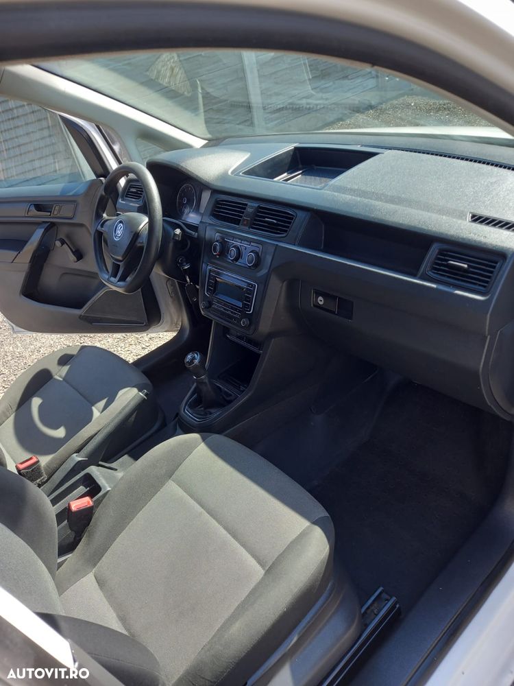 Volkswagen Caddy - 9