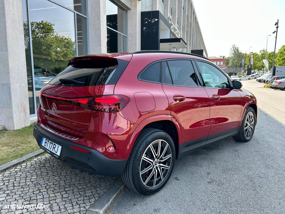 Mercedes-Benz EQA 250+ AMG Line - 11