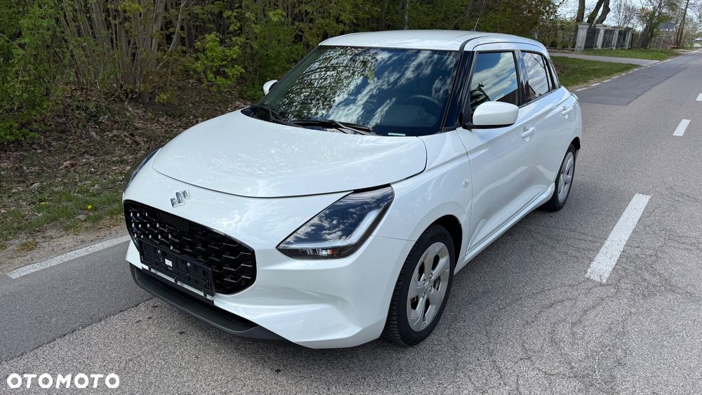 Suzuki Swift 1.2 Dualjet Hybrid CVT Comfort - 2