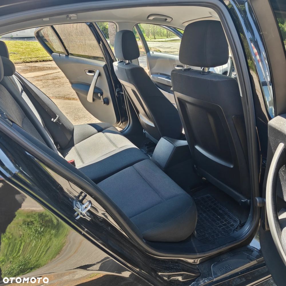 BMW Seria 1 116i - 5