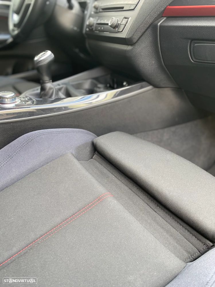 BMW 118 d Sport Line - 19