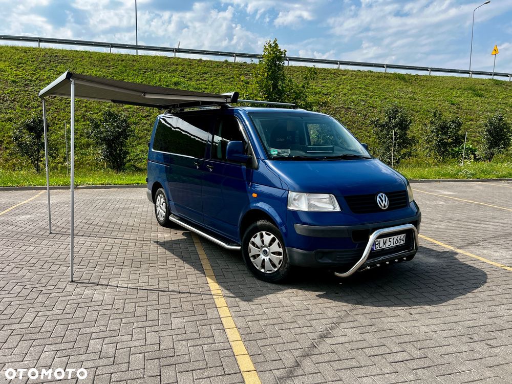 Volkswagen Transporter - 1