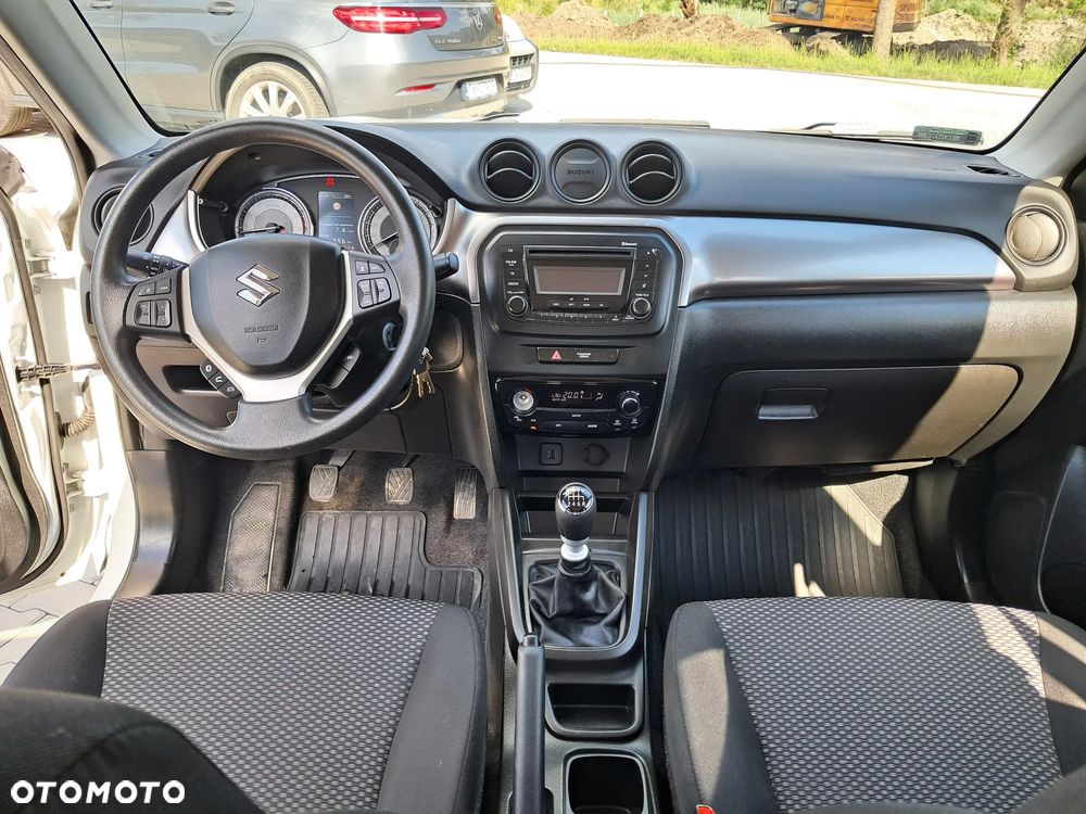 Suzuki Vitara - 20